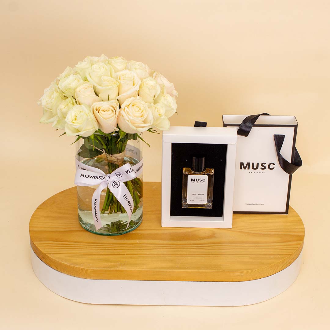 MUSC Vanilla Baby & White Roses Vase