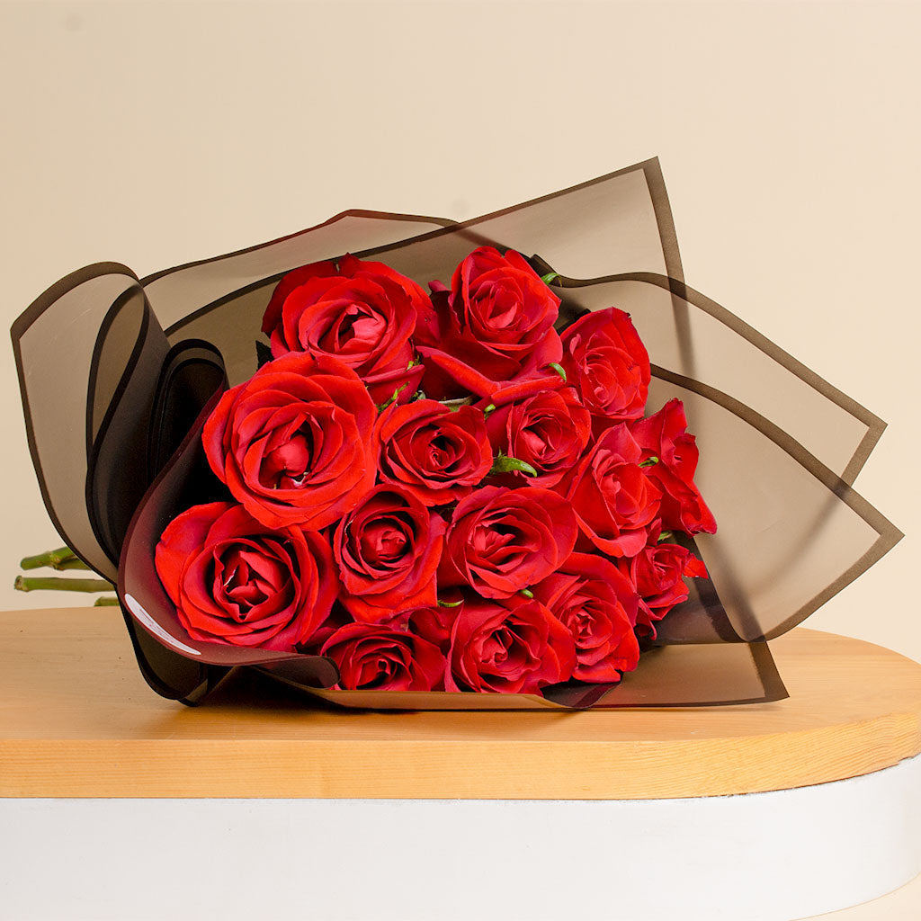 Ducati Corse Wallet & 15 Red Roses - A Gift of Passion
