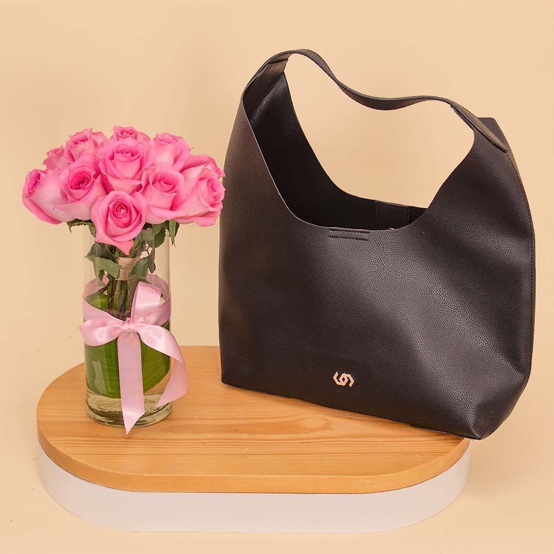 Cocan Black Bag with Vase of 15 Pink Roses