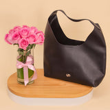 Cocan Black Bag with Vase of 15 Pink Roses