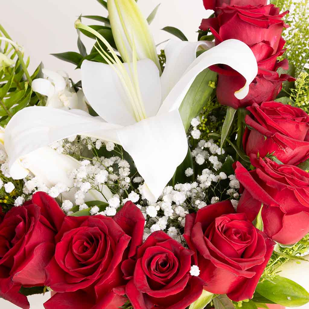 Crimson Calla Box
