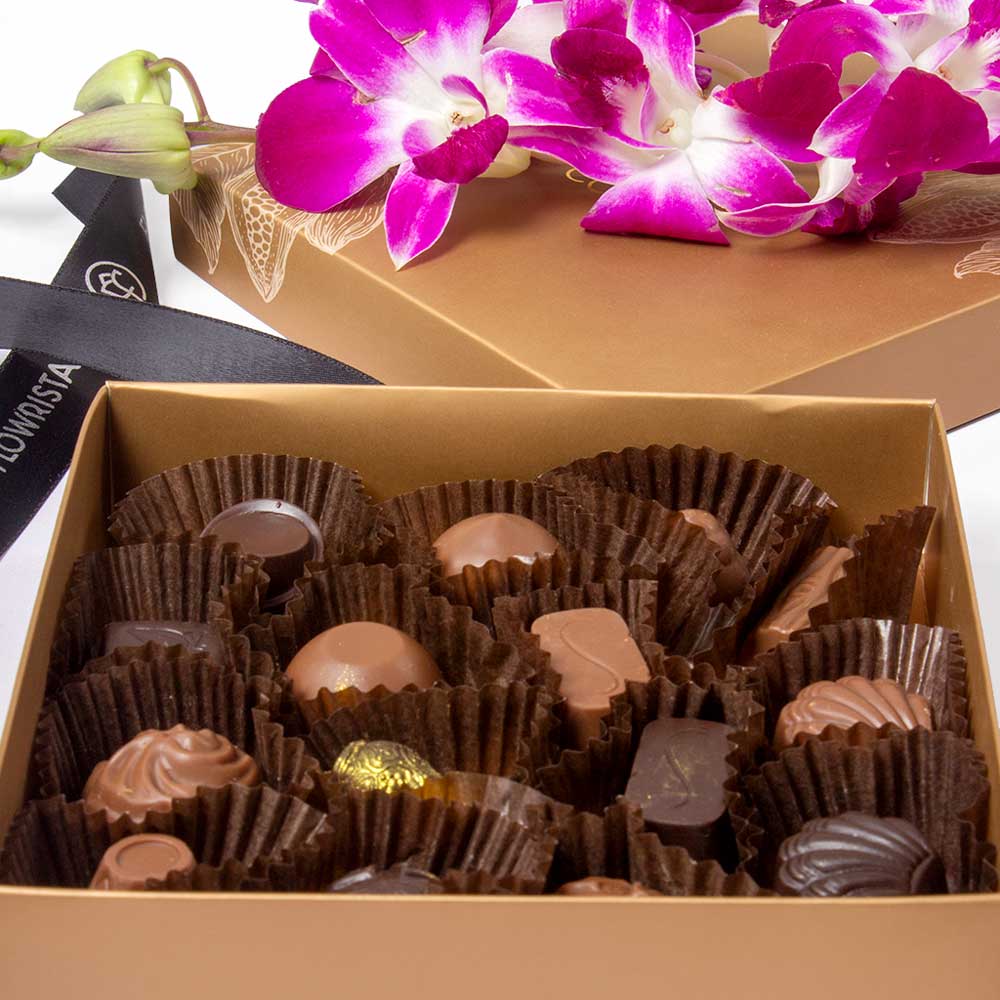 House of Cocoa Chocolate Box 16 pieces and baby orchids