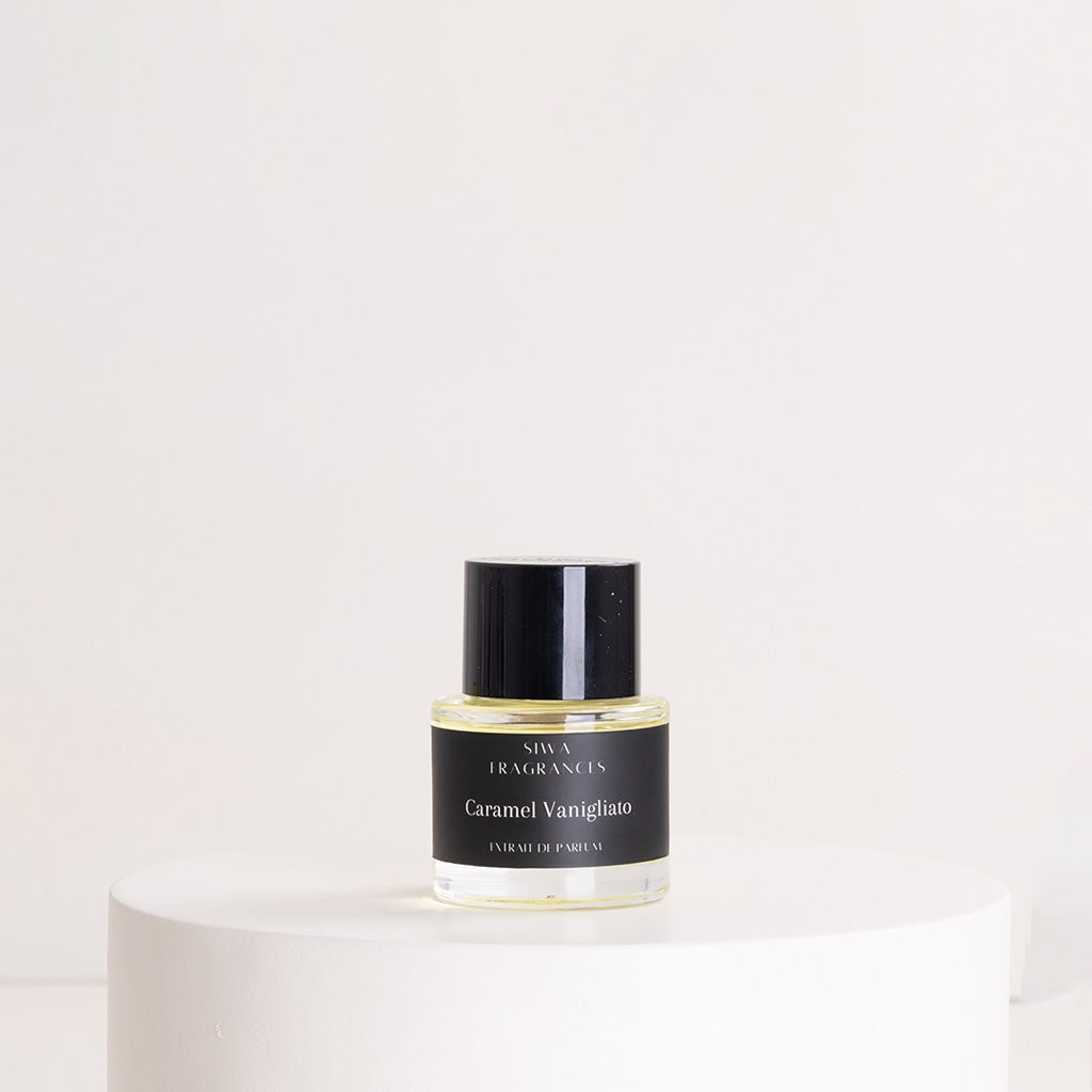 Siwa Caramel Vanigliato 50ml Fragrance & Red Roses Vase