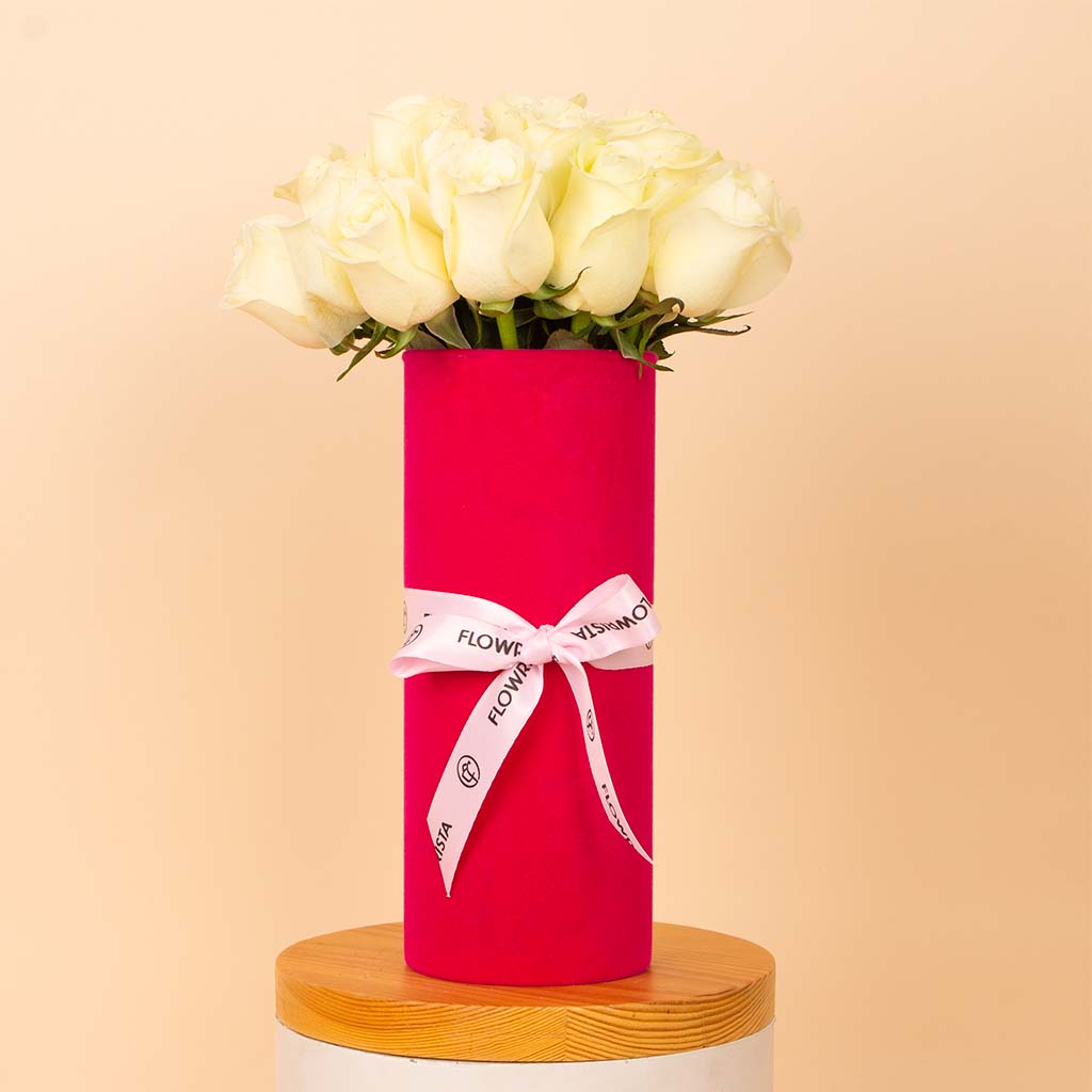 White Whisper Vase - 20 Stems