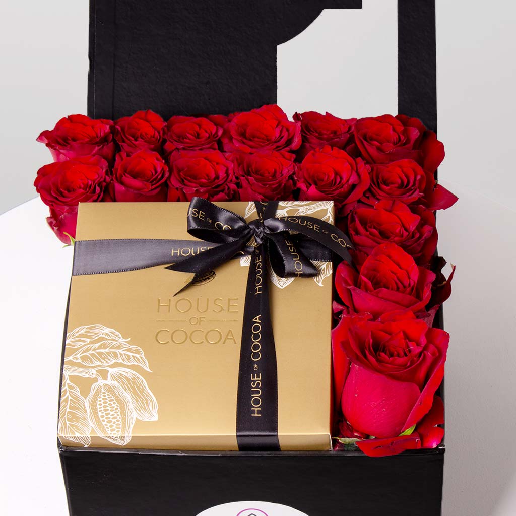 House of Cocoa Chocolate Box 16 pieces and 15 red roses