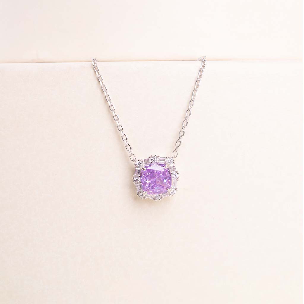 Markiz Platinum-Plated Zircon Pendant Necklace & Red Roses Bouquet