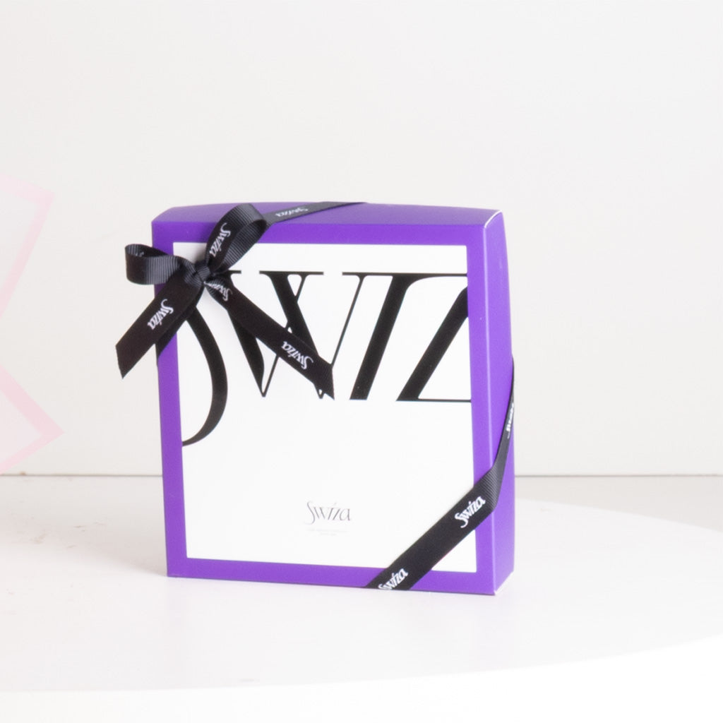 Swiza Chocolate Box & 15 Revivel Roses