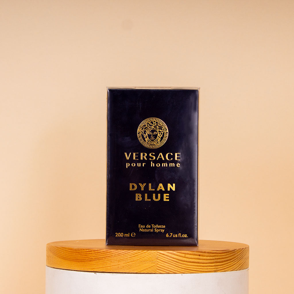 Versace Dylan Blue Eau de Toilette for Men 200 ml & Orange Roses Bouquet