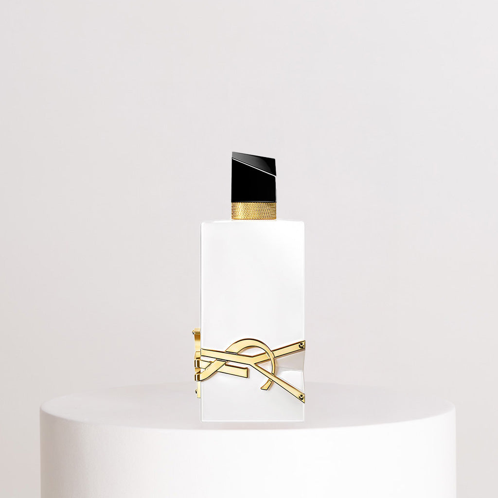 YSL Libre L’Eau Nue Eau de Parfum 90ml & 15 Revival Roses Hand Bouquet