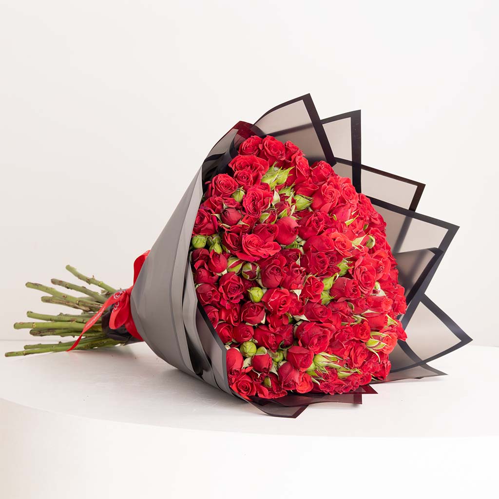 Ramadan Bukhoor Burner& Red Baby Roses Bouquet