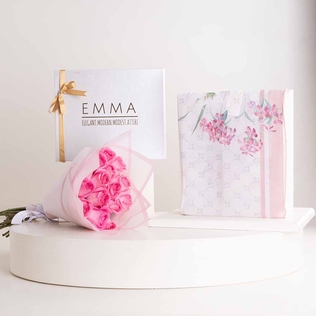 EMMA Fleuri Fleuri Scarf & Revival Roses Bouquet