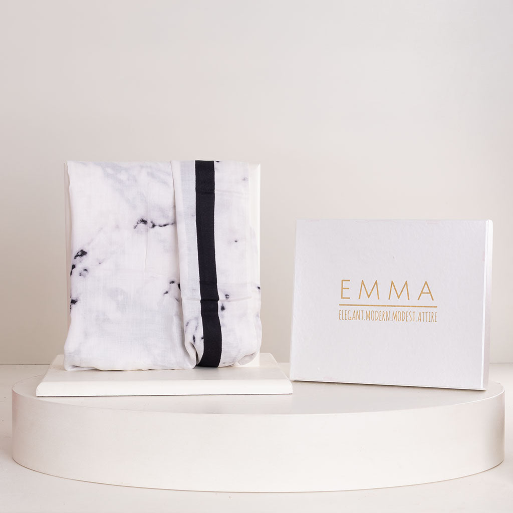EMMA White Marble Scarf & Quiet Love Bouquet