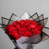 Flowrista | Dark Red Roses Bouquet - 30 Stems