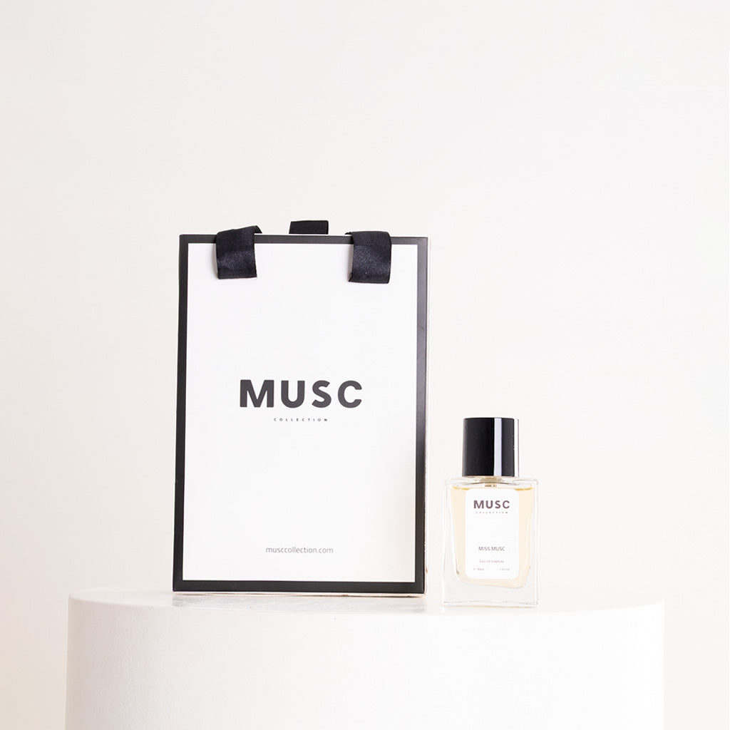 MUSC Miss Musc 30ml & White Roses Bouquet