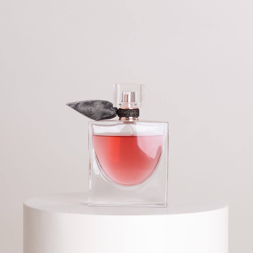 Lancôme La Vie Est Belle L’Elixir Eau de Parfum for Women 100ml & Red Roses Bouquet