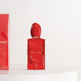 Giorgio Armani Si Passione Eclat Eau de & Red Roses Bouquet
