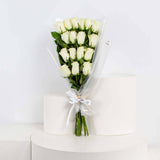 Flowrista | White Roses Bouquet - 17 Stems