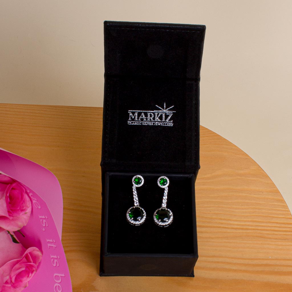 Markiz Zircon Earrings & Pink Roses Hand Bouquet