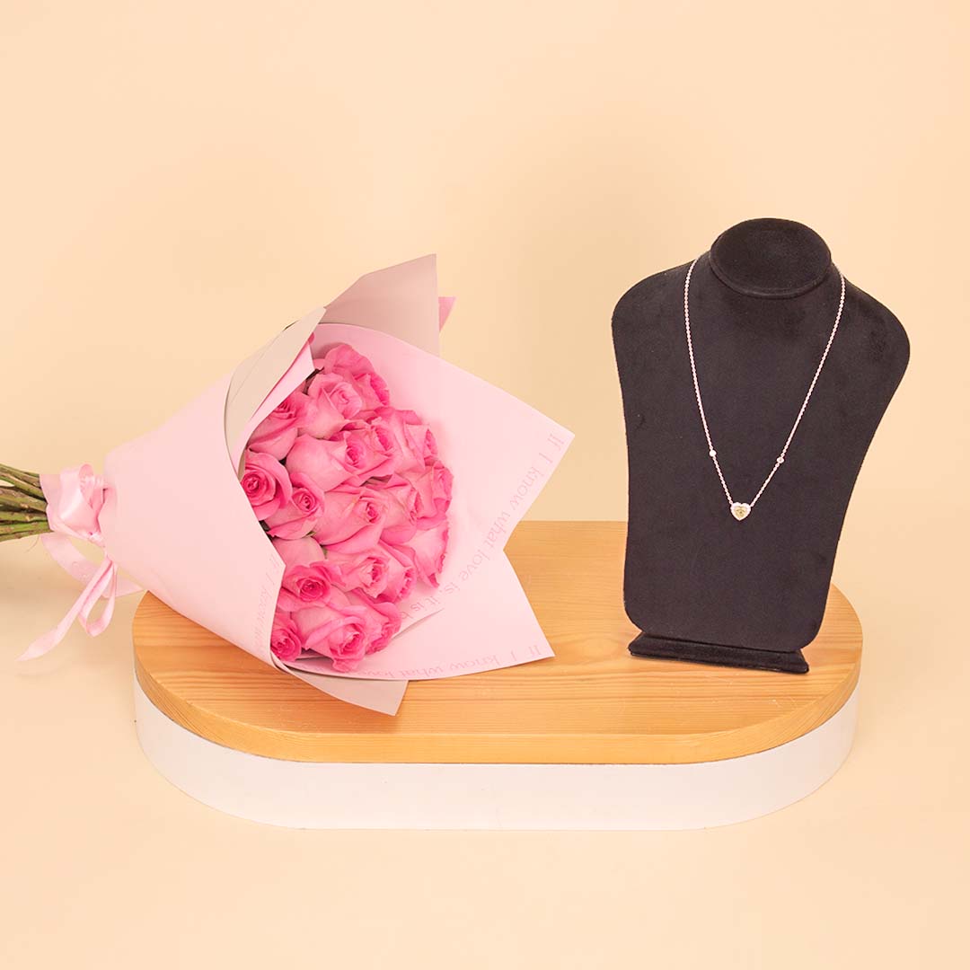 Markiz Heart Necklace with Yellow Stone & 15 Pink Roses