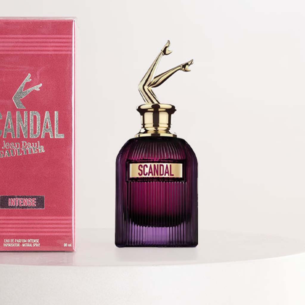 Scandal Intense Eau de Parfum & Red Roses