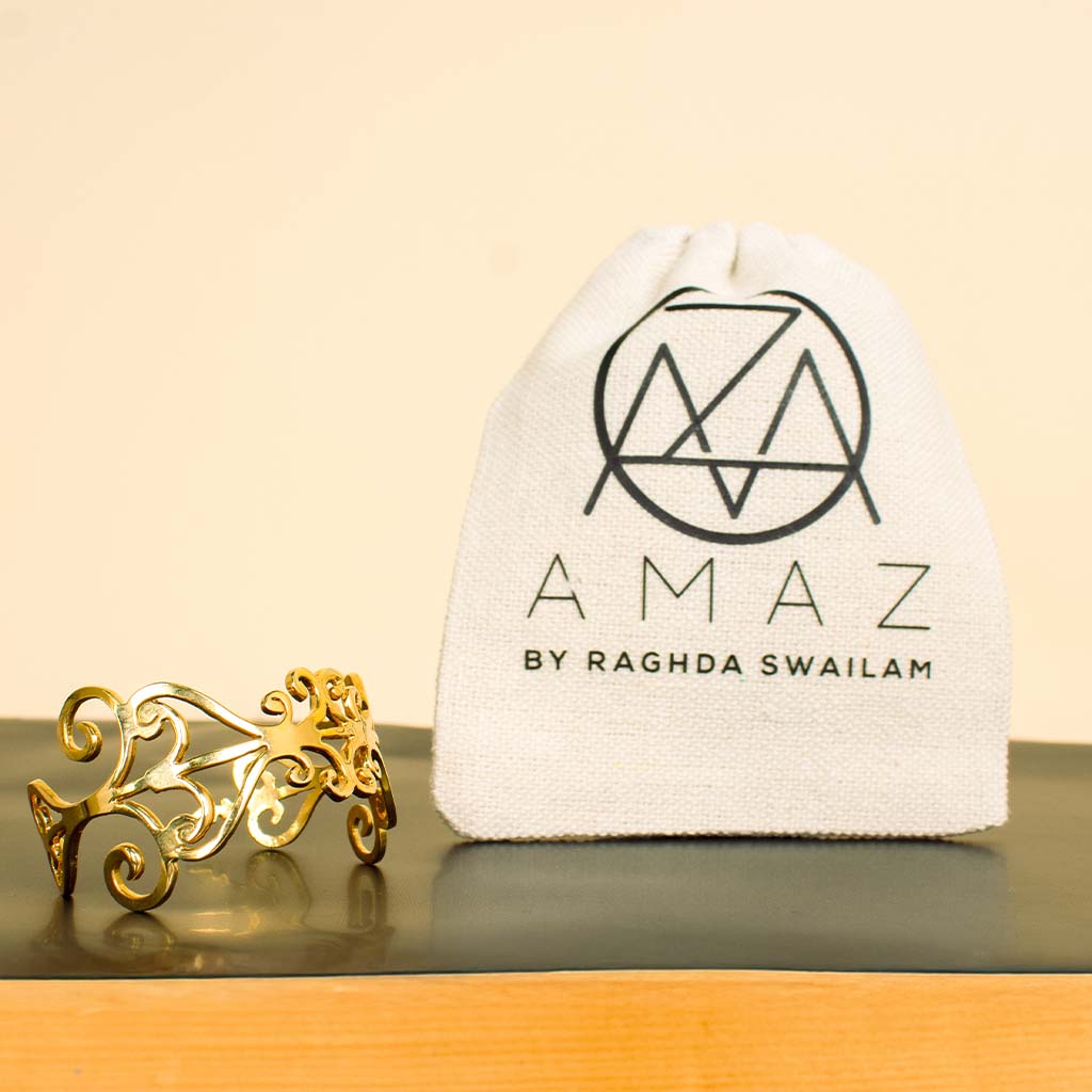 Amaz Enchanting Charm Bracelet