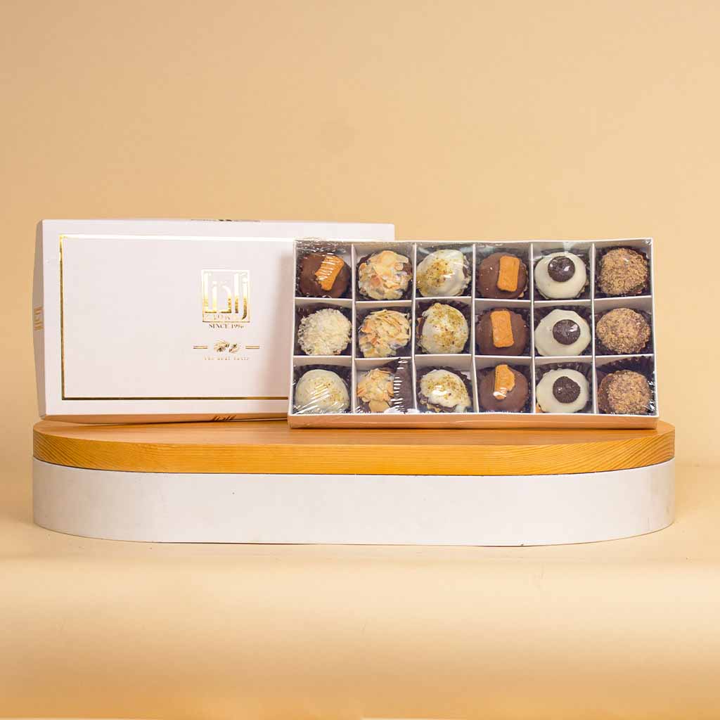 Zadna Dates - 18 Pieces
