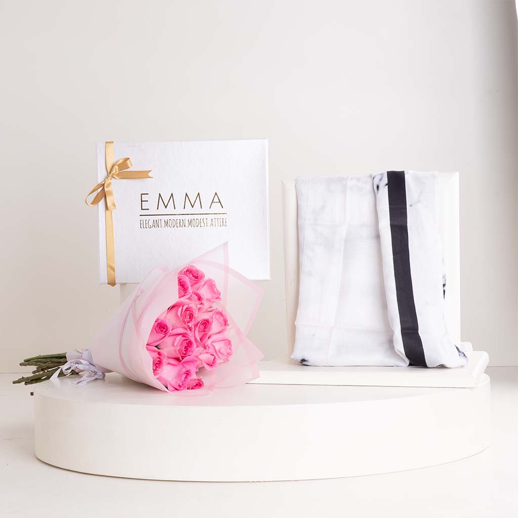 EMMA White Marble Scarf & Revival Roses Bouquet