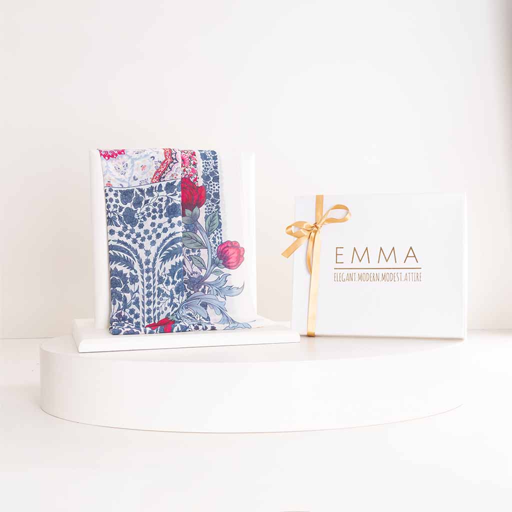 EMMA Enchanted Roses Scarf