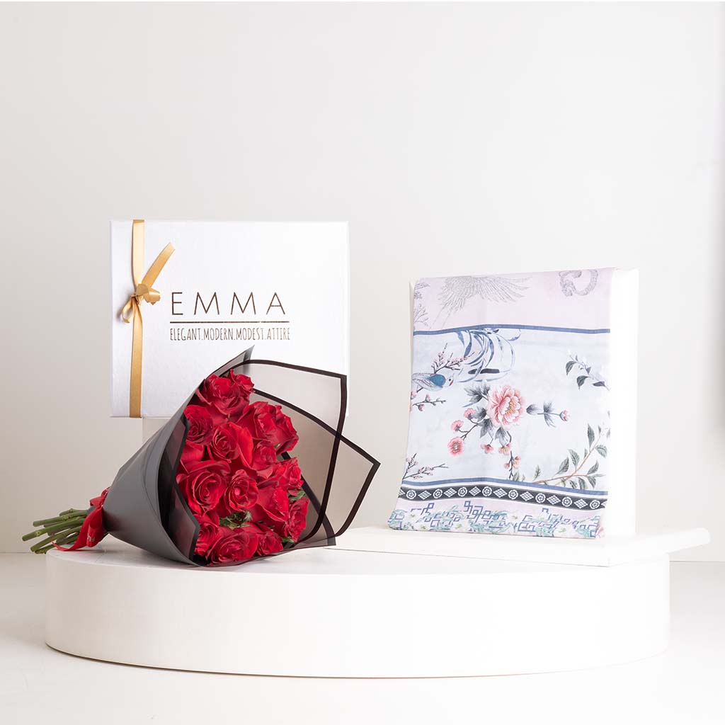 Emma Amelié with Red Roses