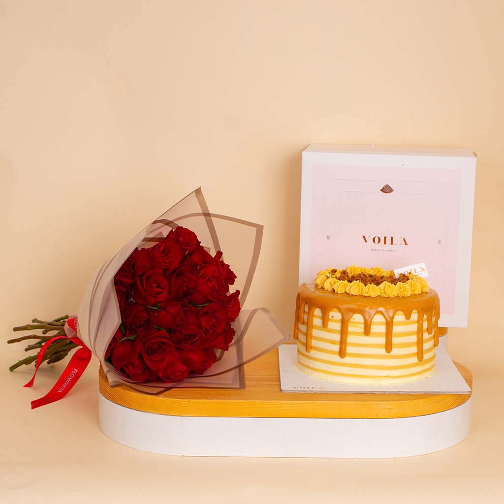 Voila Caramel Cake & Roses Bouquet