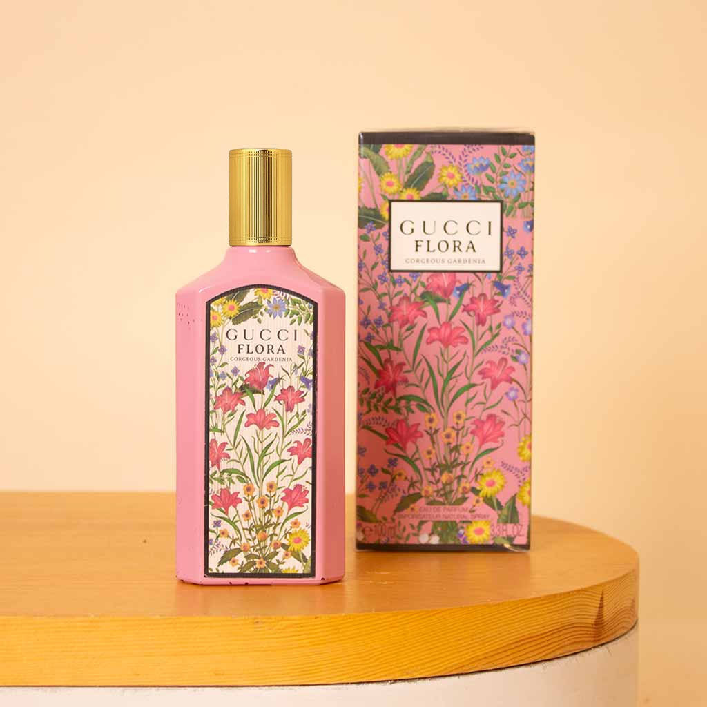 Gucci Flora Gorgeous Gardenia For Women EDP 100ml & White Roses Vase