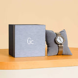 Valentine’s Gift Set – Guess Watch with Red Roses Bouquet