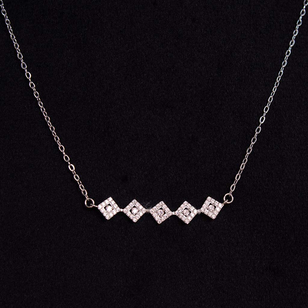Valentine’s Gift – Felizmoda Silver Zircon Necklace & 12 Red Roses