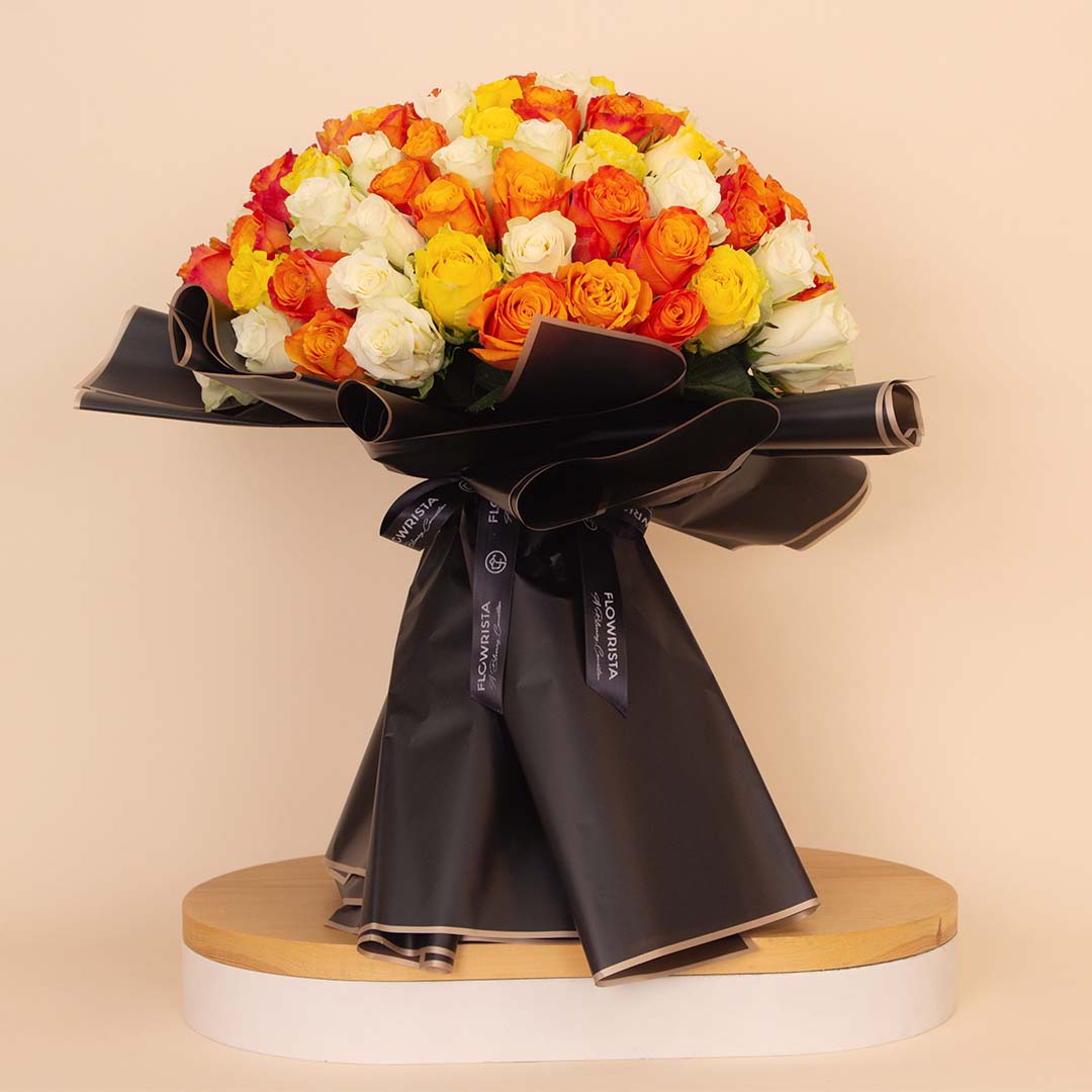 Flowrista | Bouquet of 150 Mixed Roses