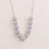 Felizmoda V-Shape Square Zircon Necklace & Red Roses Bouquet
