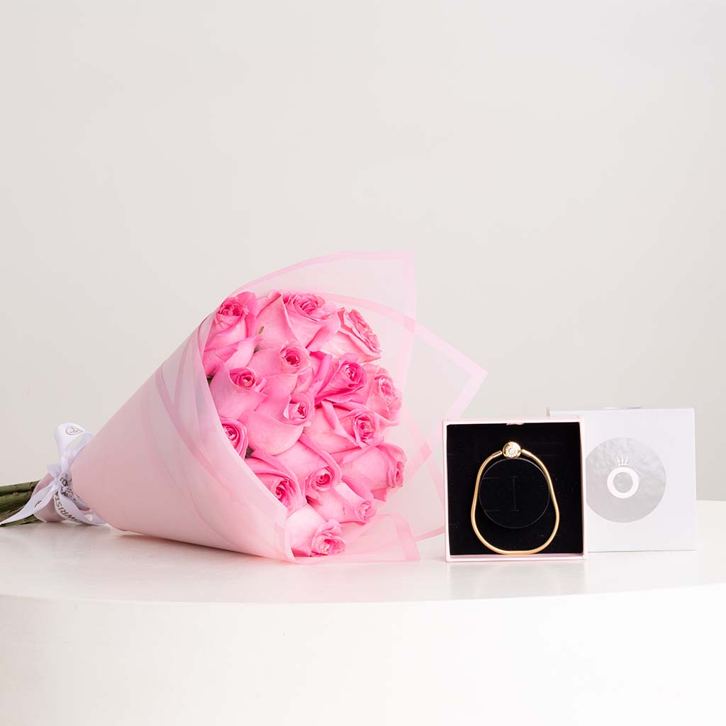 Pandora Moments Sparkling Crown O Snake Chain Bracelet 14k Gold-Plated & Revival Roses Bouquet
