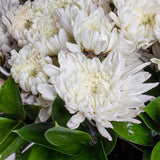 Soul & more Bali Pouch | white Chrysanthemum vase