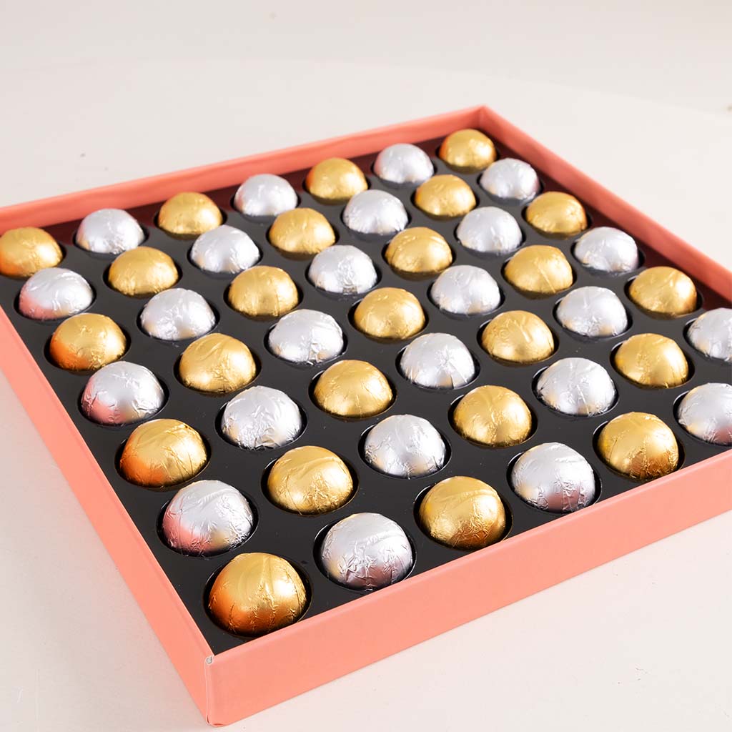 Passionelle Large Mellow Chocolate Box