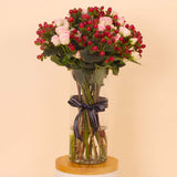Flowrista | Baby Rose & Hypericum Vase