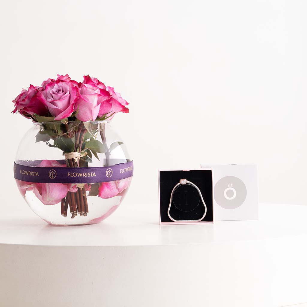PANDORA Moments Silver Bracelet with Pavé Heart Clasp & Purple Roses Vase