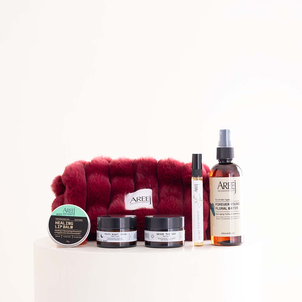 Areej The Skin Etiquette Pochette & Red Roses Bouquet