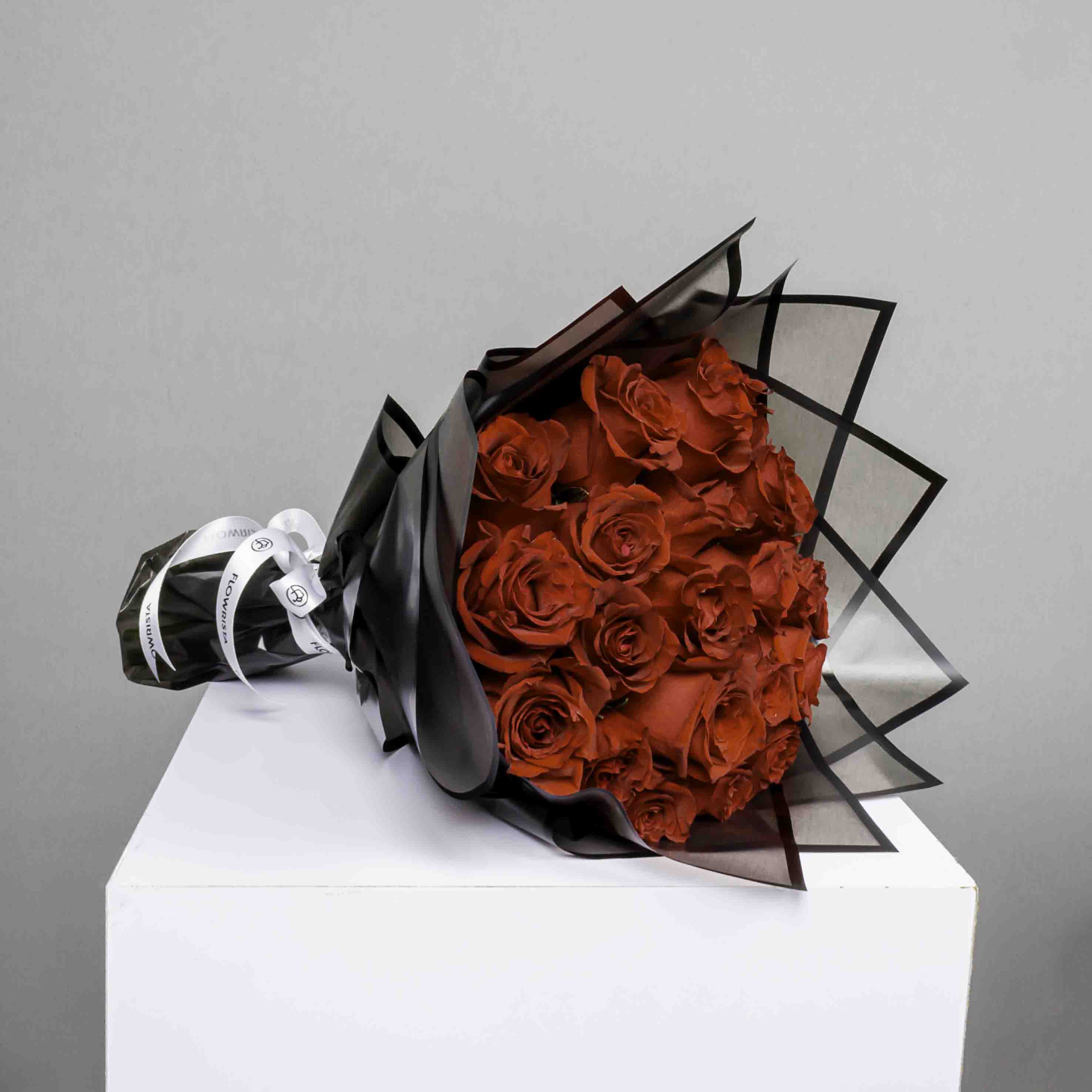 Flowrista | Dark Red Roses Bouquet - 30 Stems