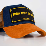 Levai & Loris Show must go on unisex cap