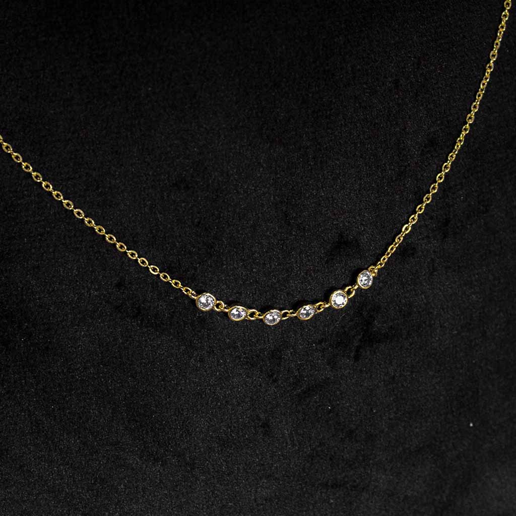 Silver necklace with multiple white stones gold plated