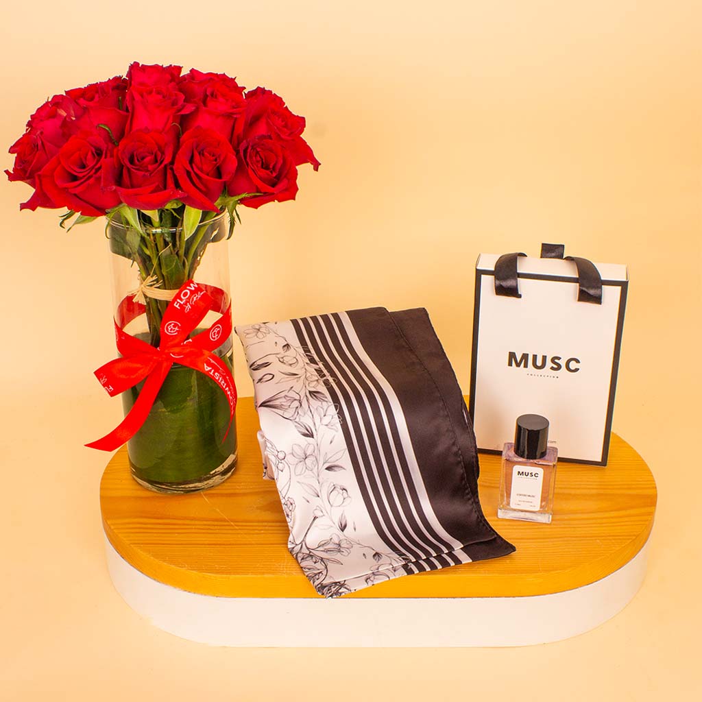 Coffee Musk & Hams Scarf Roses Bundle — MUSC 30ml & Velour Hams Scarf & Red Roses